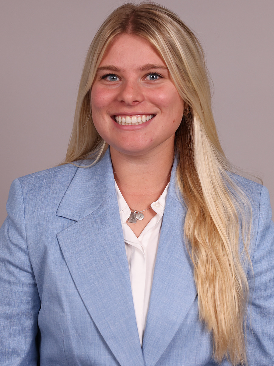 Kelly Cline