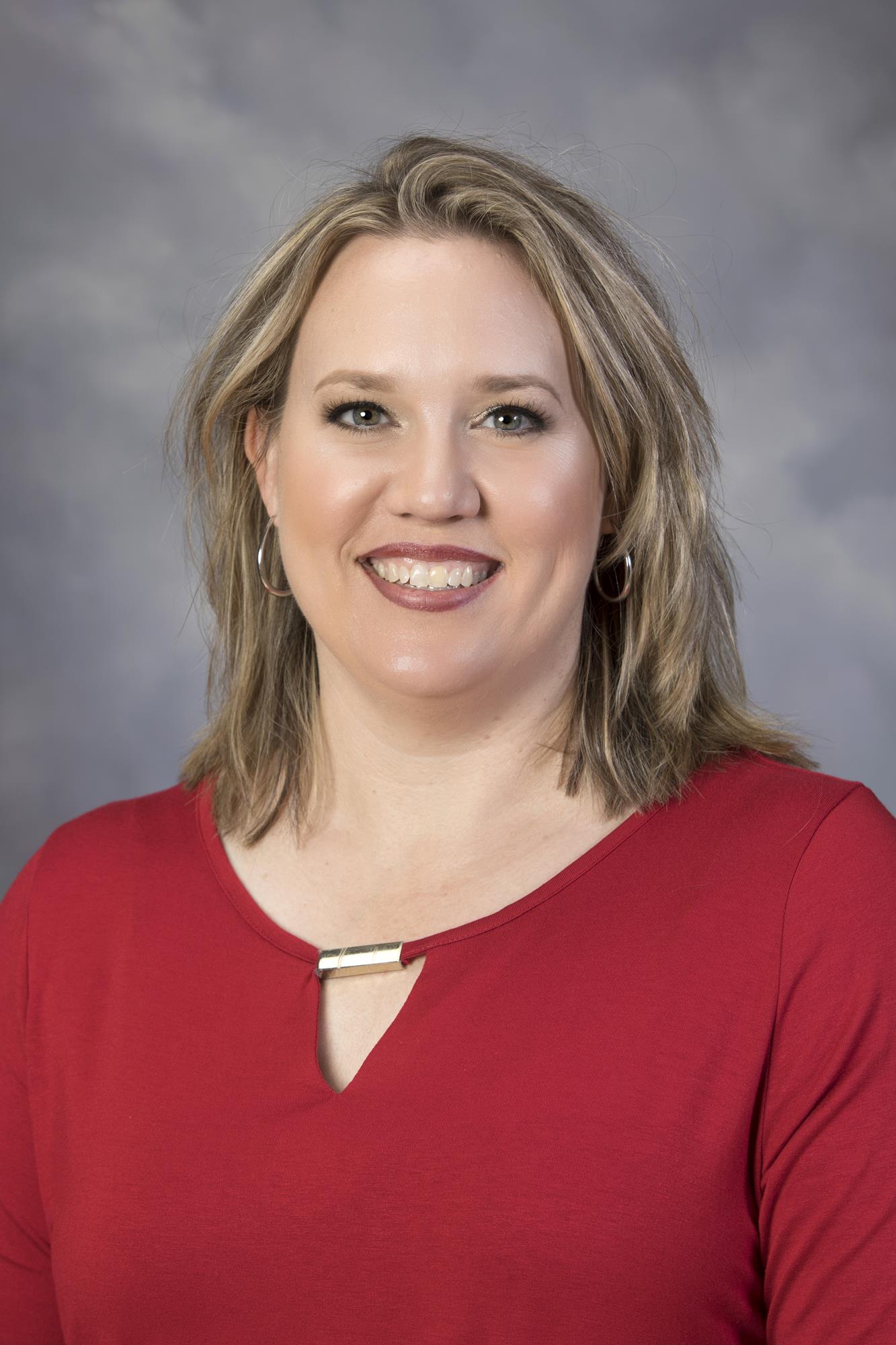 Bradley Amie_2019-20 Headshot