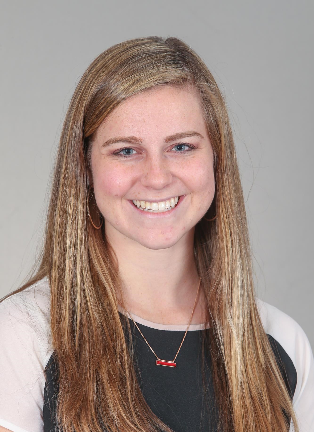 Aubrey Losack Headshot