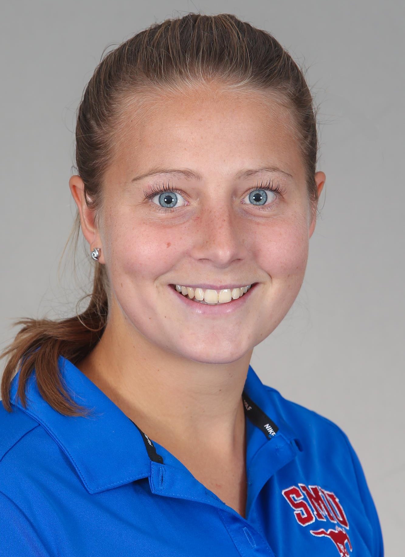 Brigit Folland Headshot