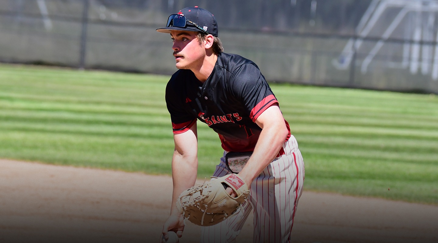 Peter Hollabaugh fielding a ground ball
