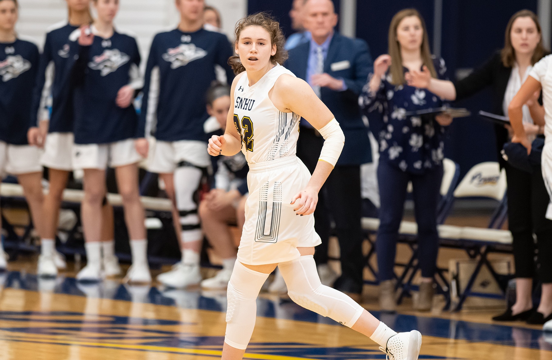 Women's Basketball Grounded by Stonehill, 6855 Southern New