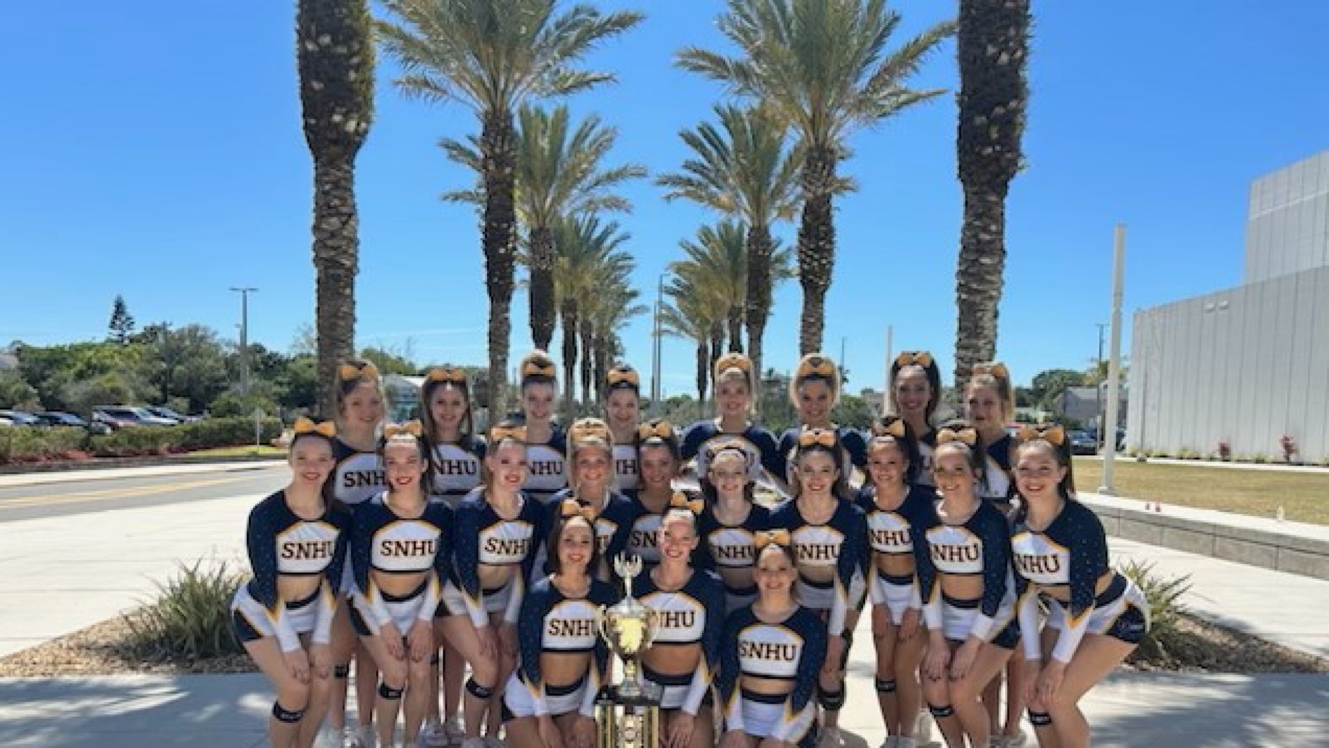 SNHU Cheer with Third Place Trophy
