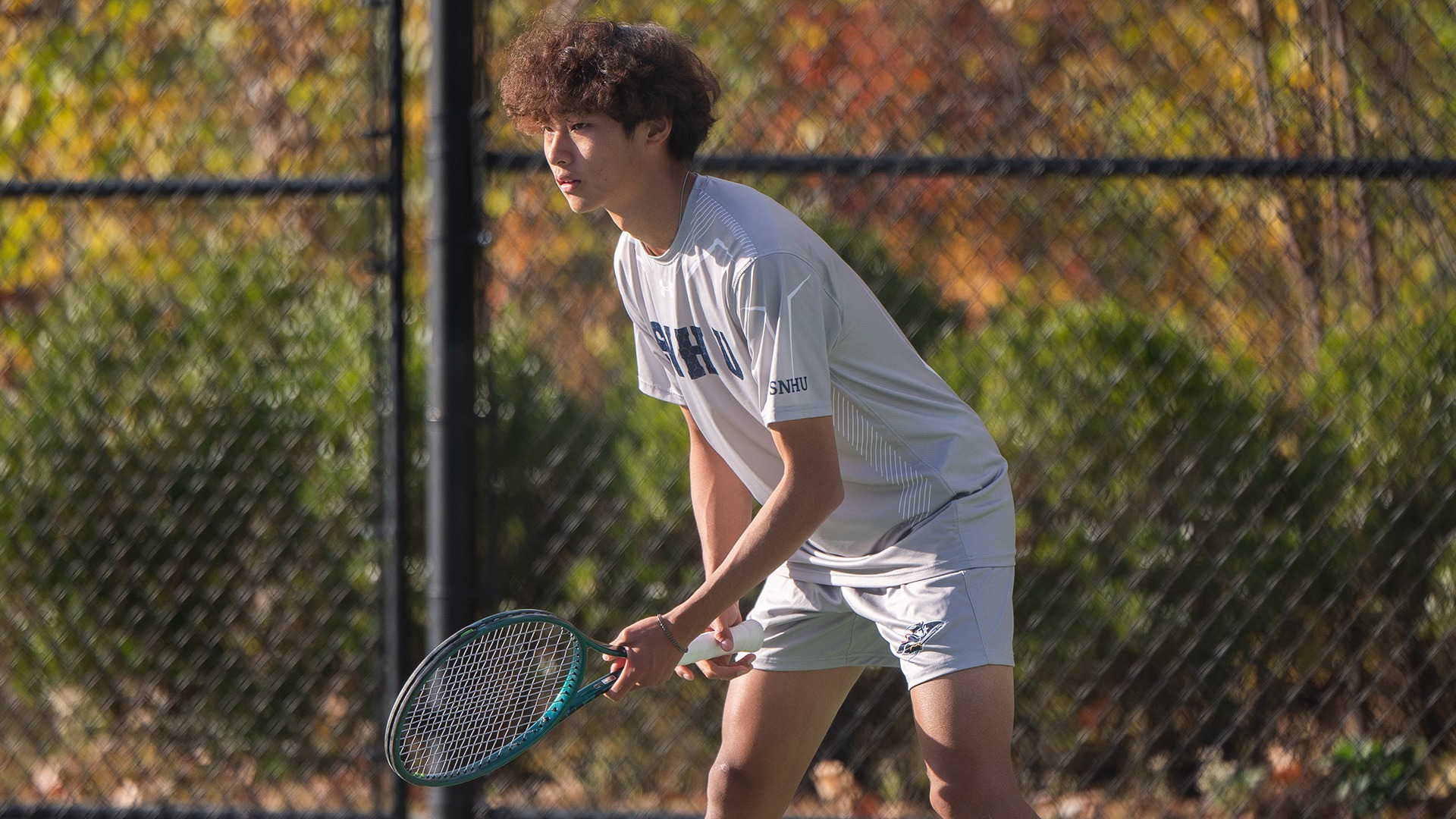 Kaixi Mi awaiting his opponent's serve