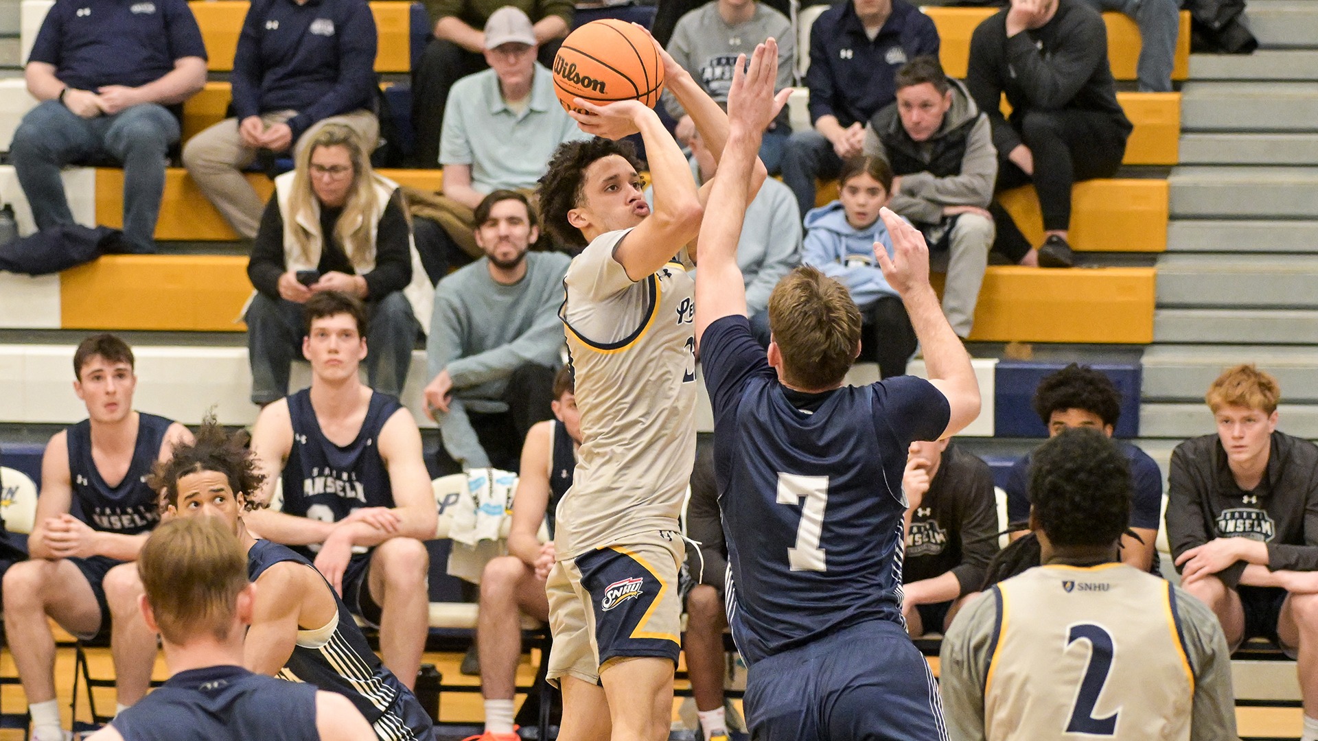 Jojo Wallace shooting over a defender