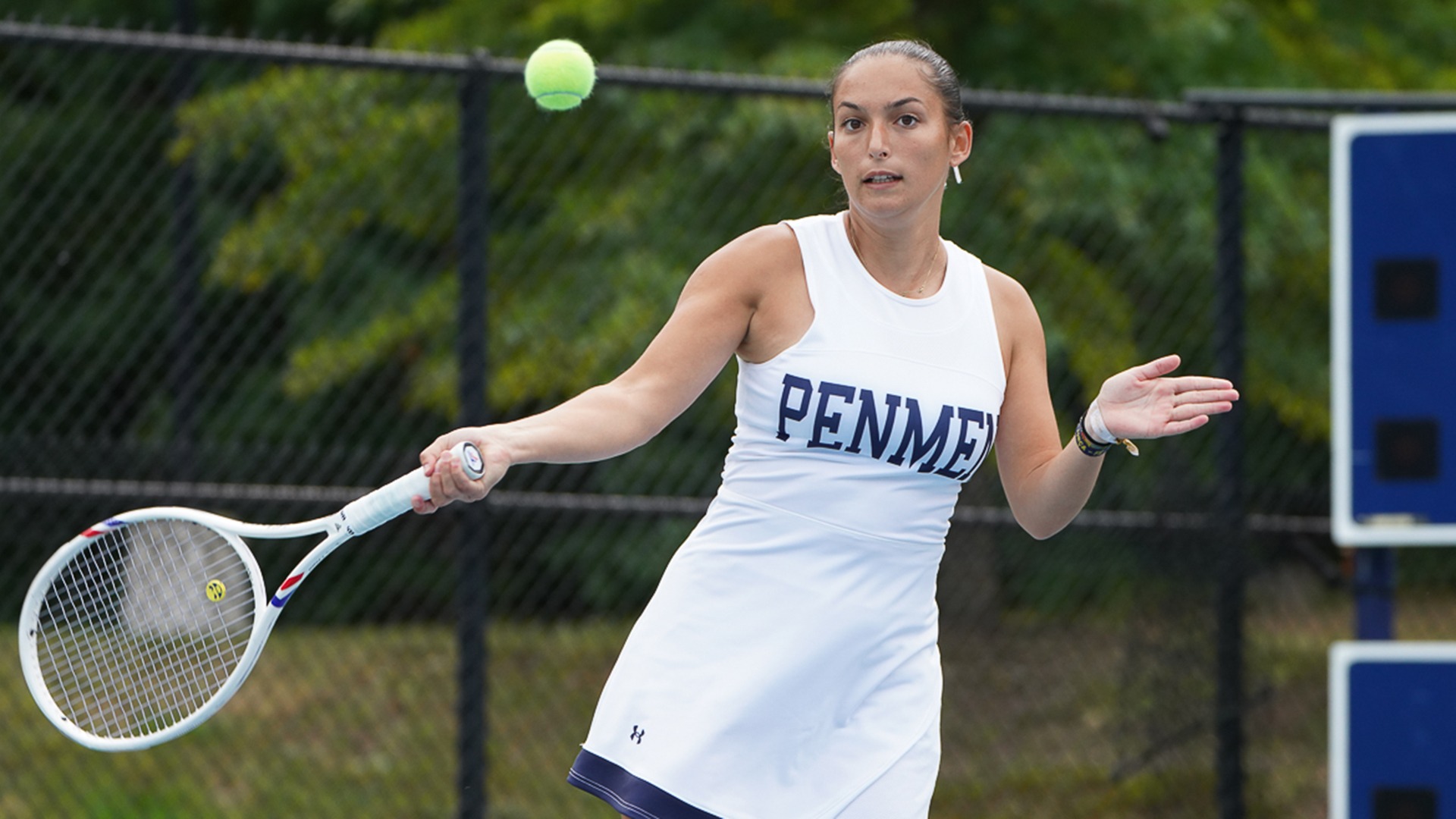 Barbara Brito hitting a forehand shot