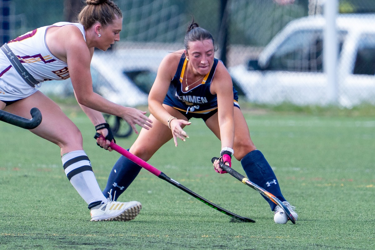 Maxine Morse plays the ball for SNHU field hockey