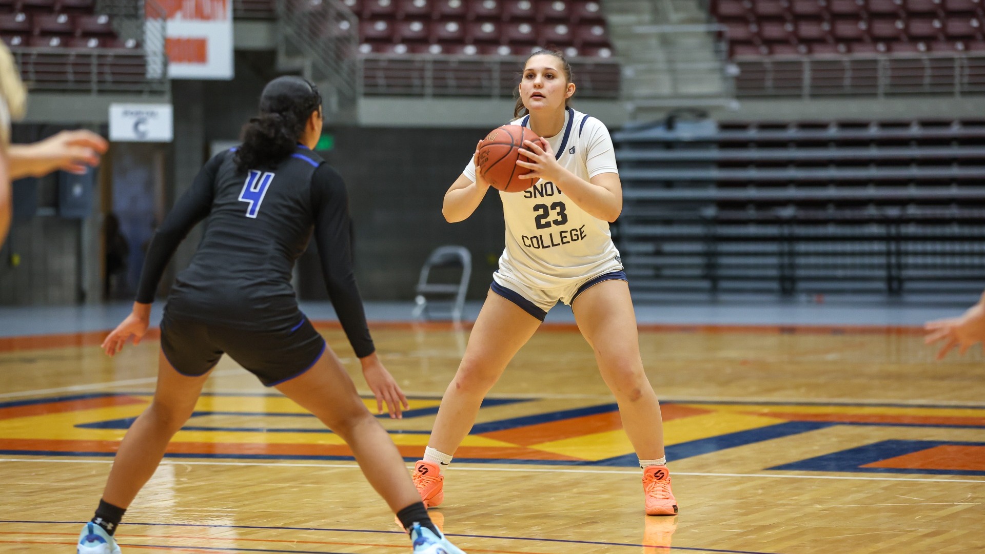 Kysa Shippen surveying the court off a pass looking for opportunities 