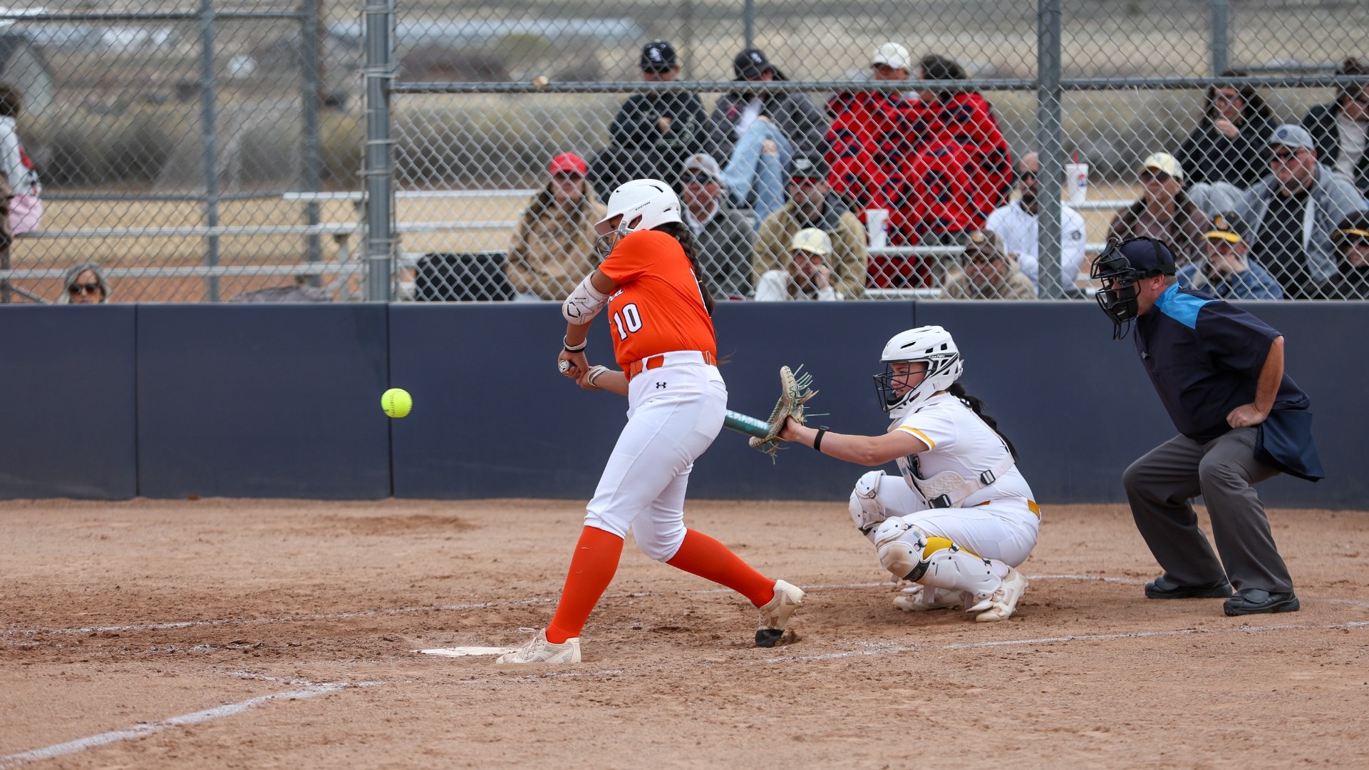 Taimane Laolagi-Aloy batting against CSI