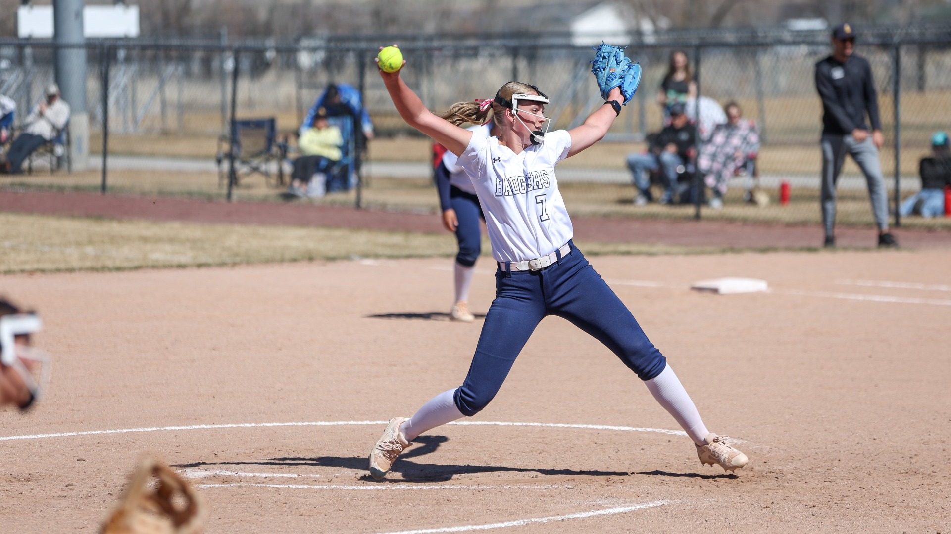 Mallory Kelsey pitching against CSI