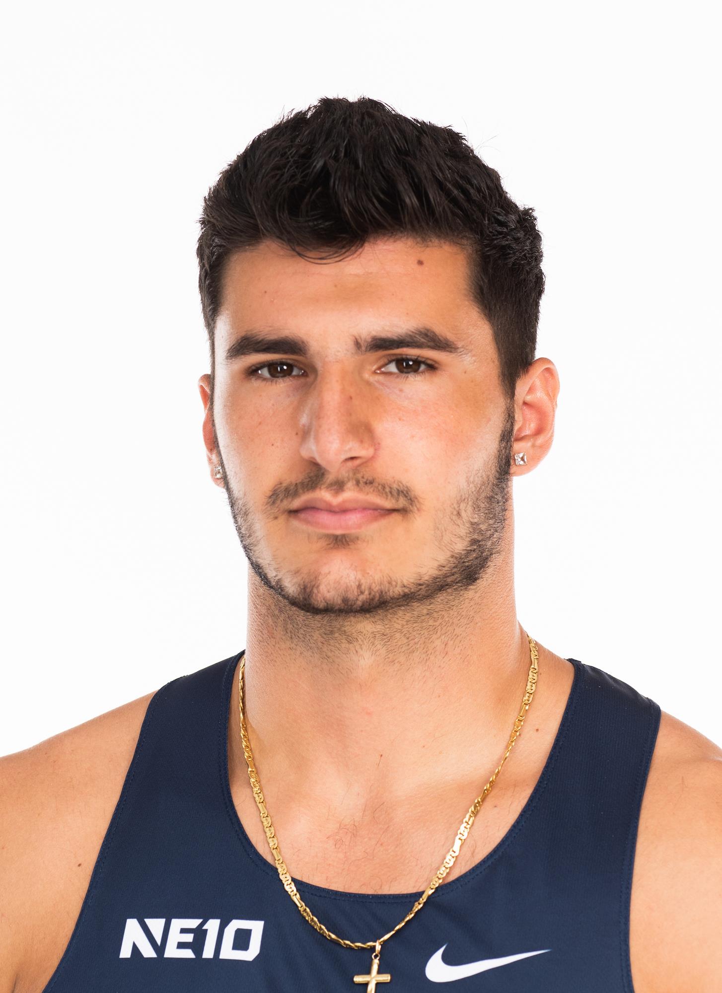 Dan Labbadia 2021/22 Head Shot