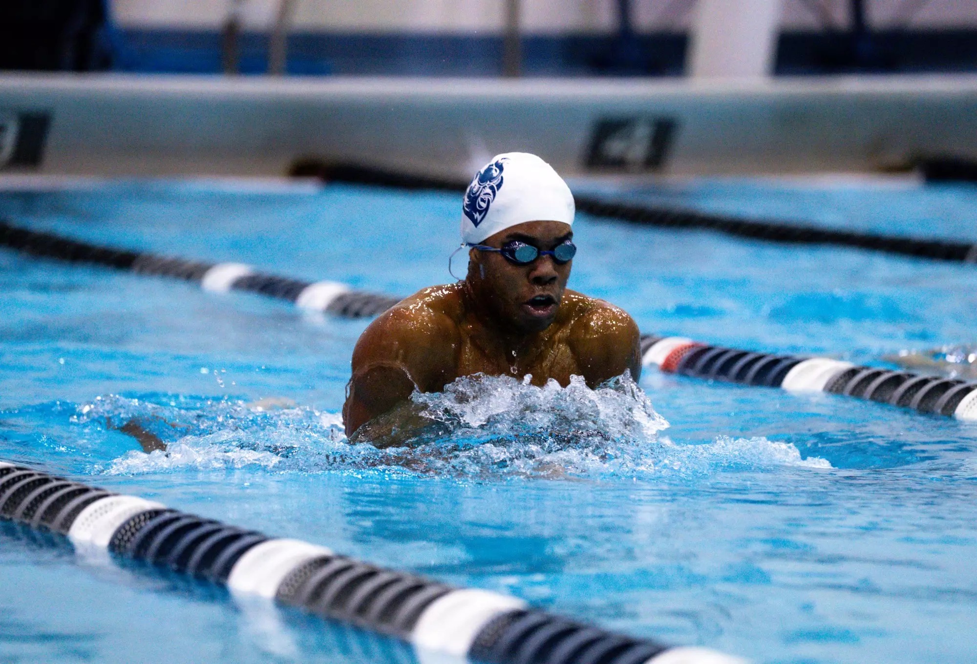 travis scott swimming