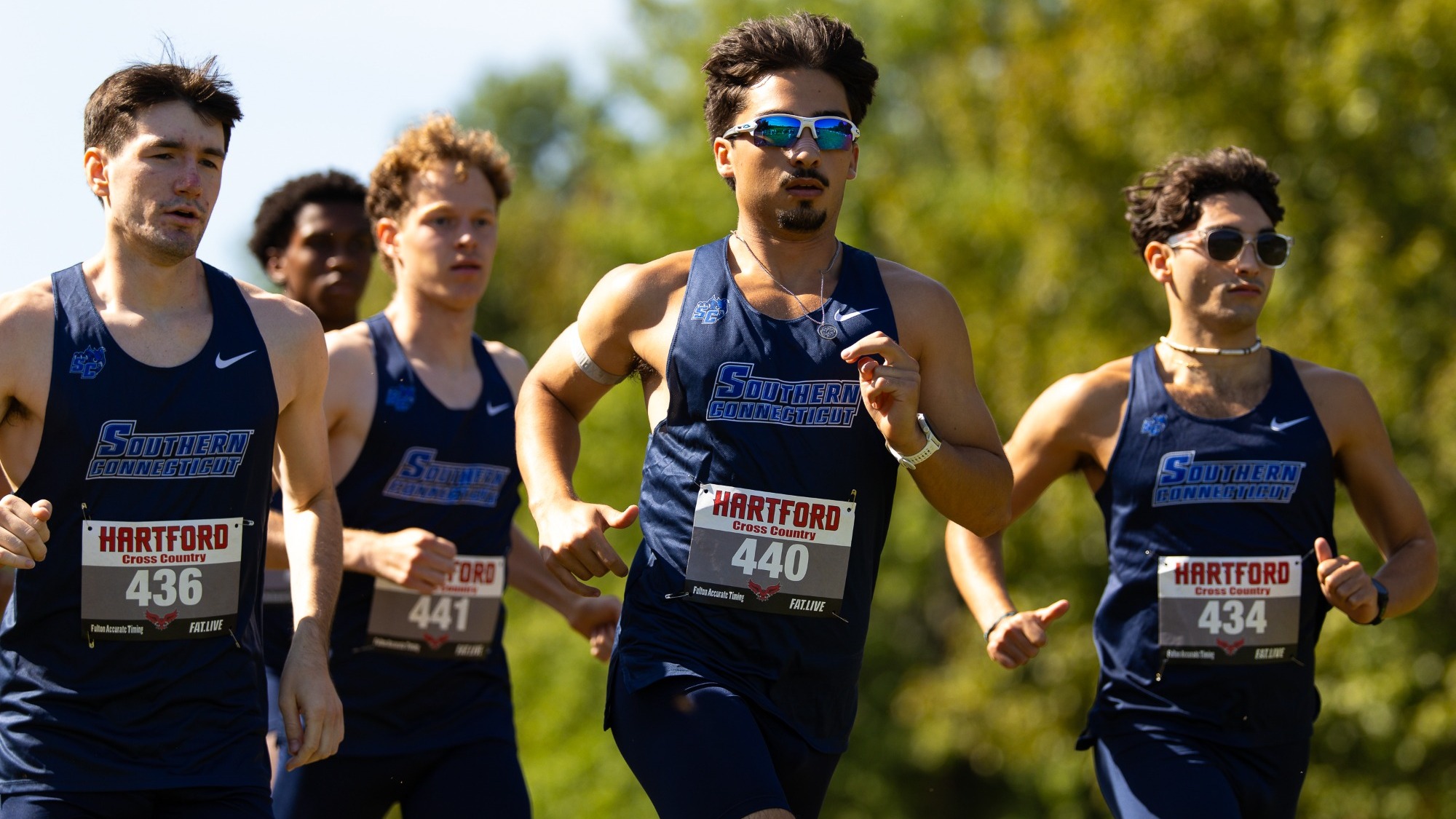 men's cross country at uhart