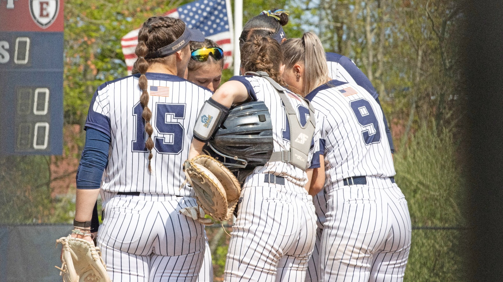 Huskies Eliminated in BackToBack Walk Off Games UMD 54, RIC 43 (10