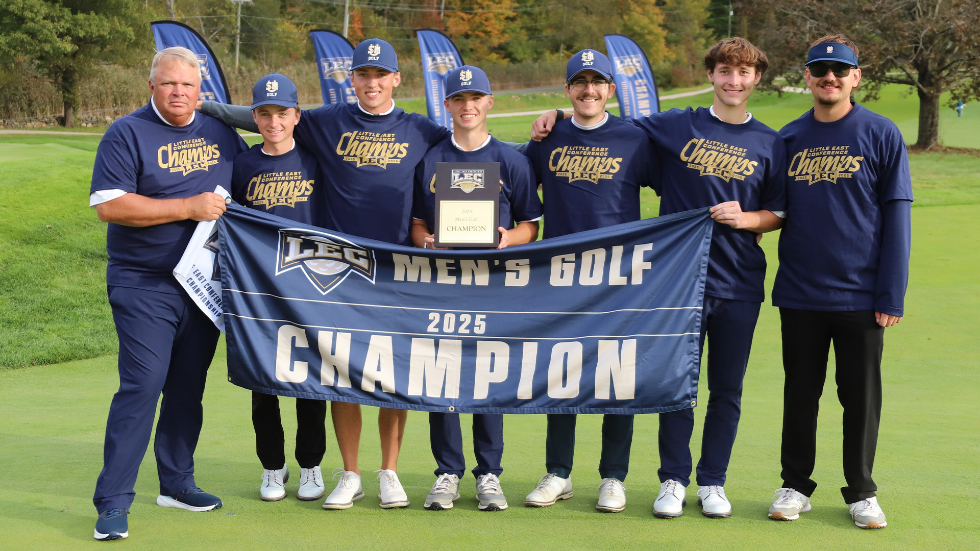 2025 LEC Men's Golf Champions with Banner