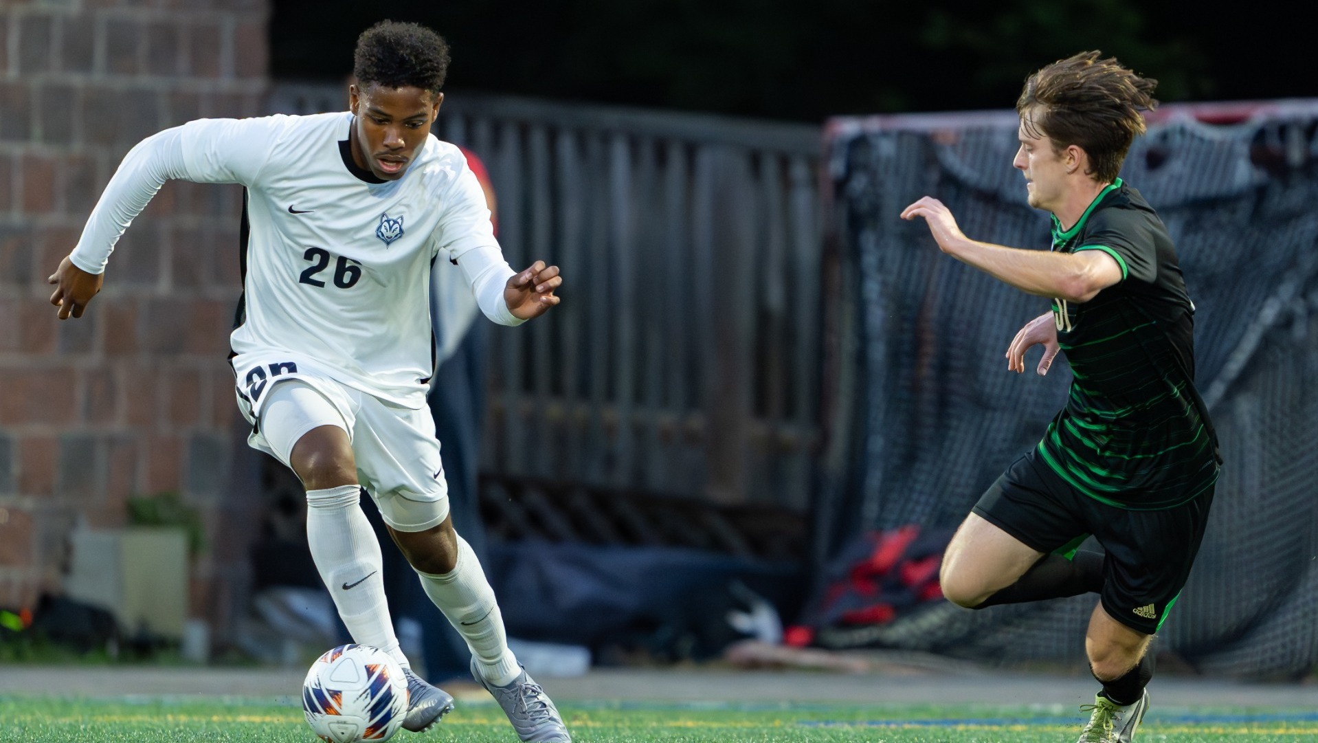 Alex Graver vs Husson