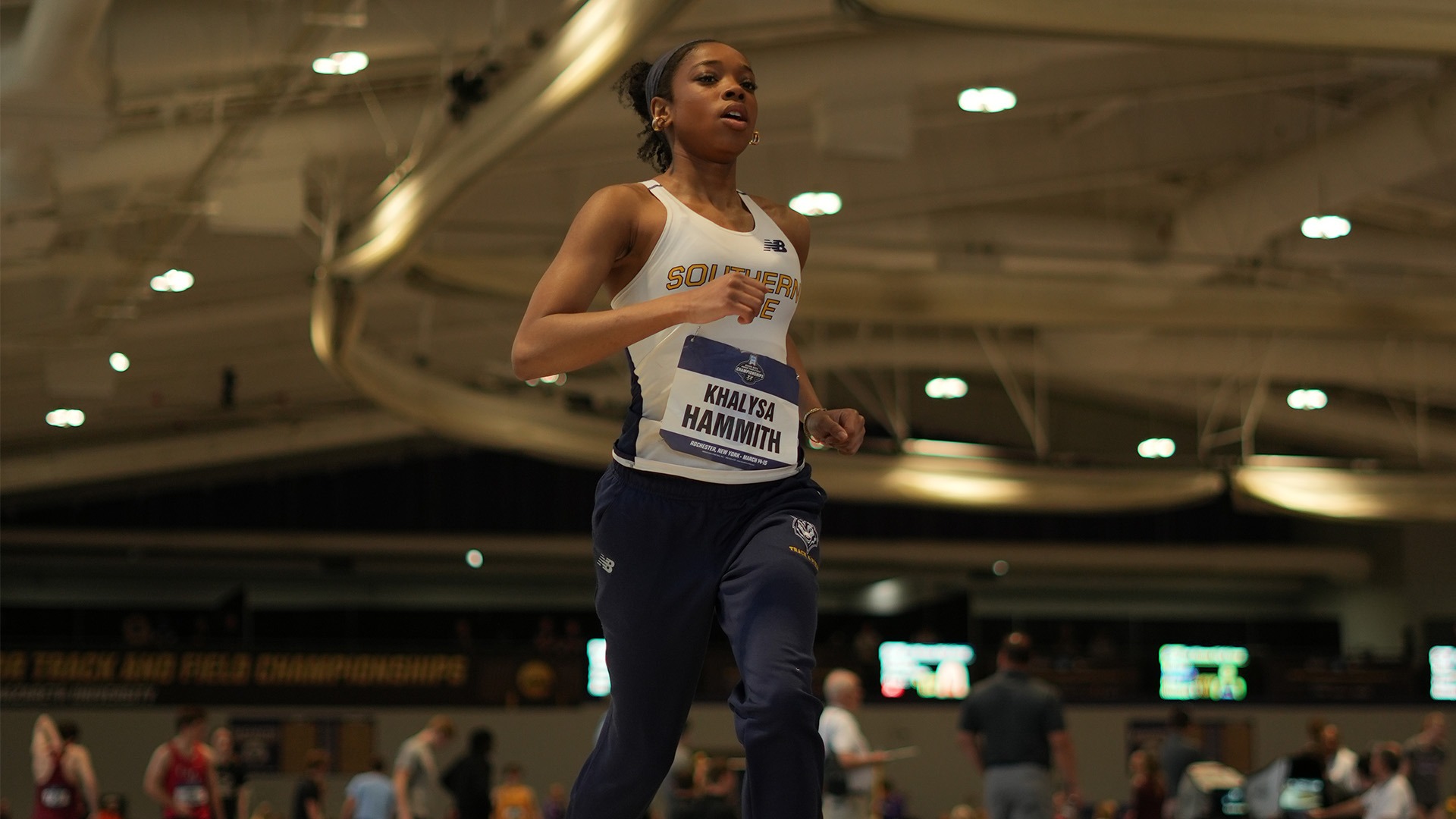 Khalysa Hammith warming up at Nationals