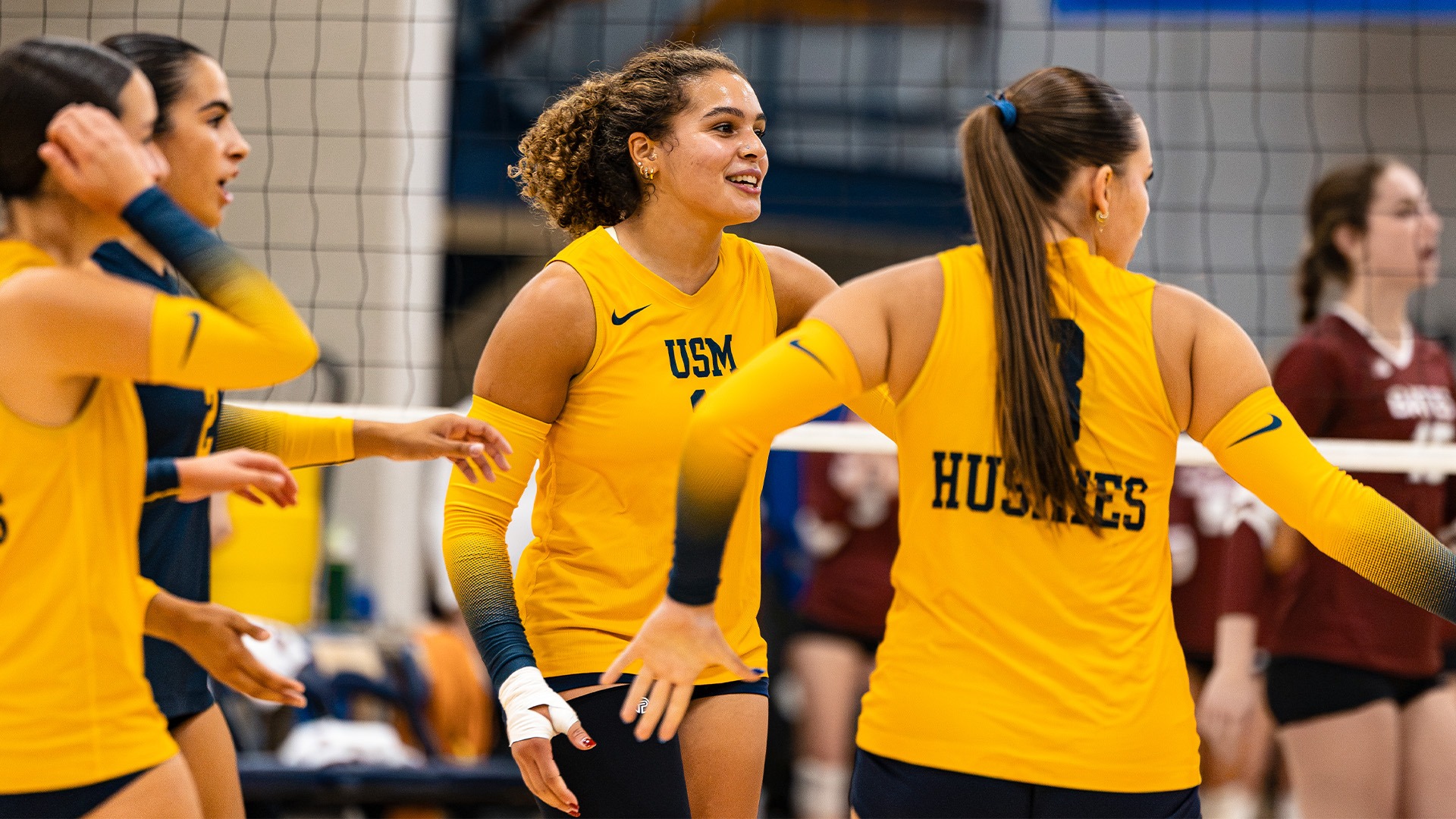 Anyelis Hernandez in the Huddle Against Bates