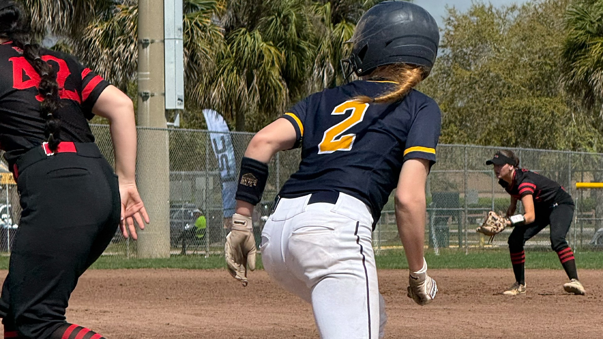 Aislin Davis Base Running in Florida 2026