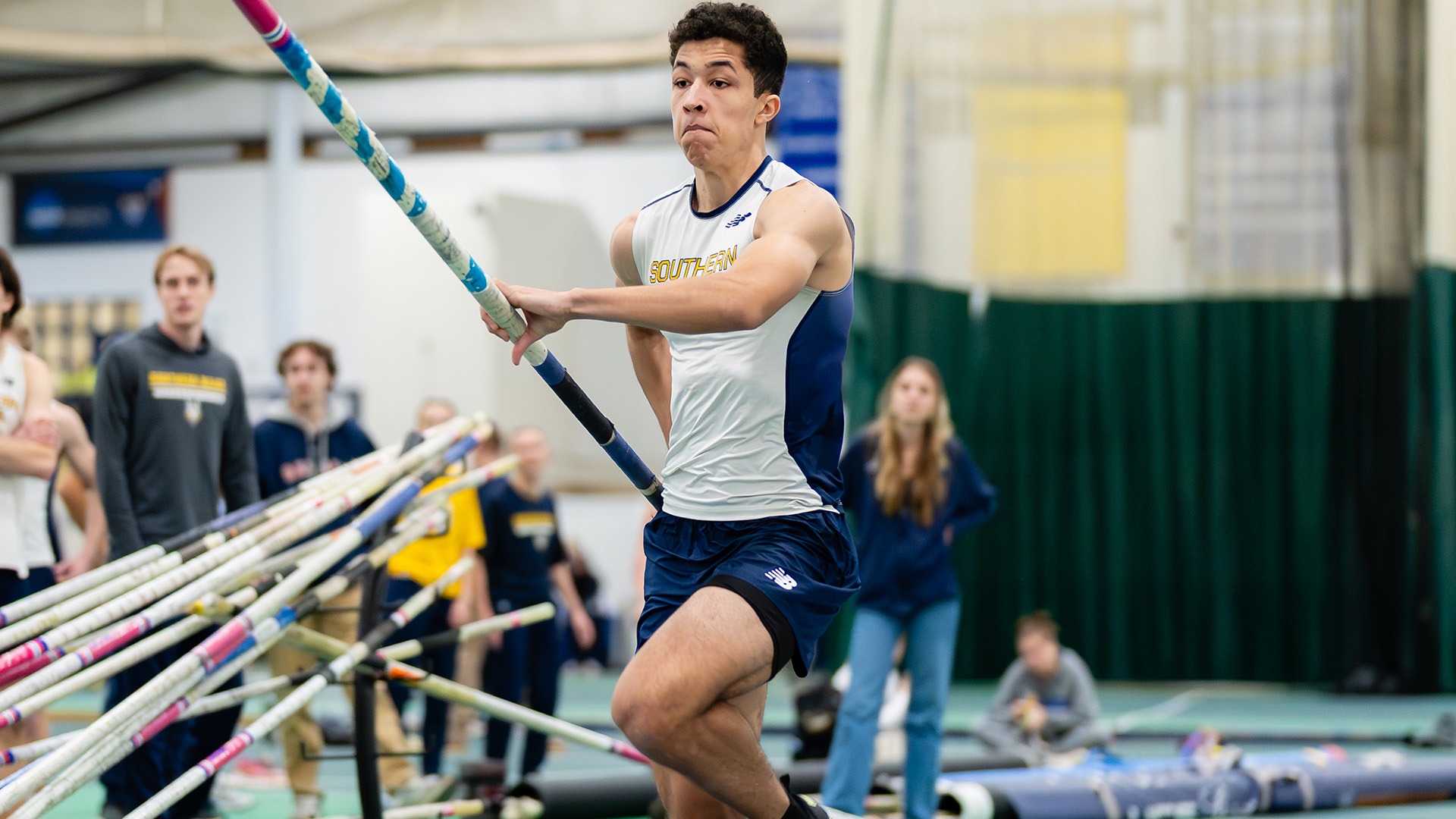Dylan Courtney Pole Vault at USM Open