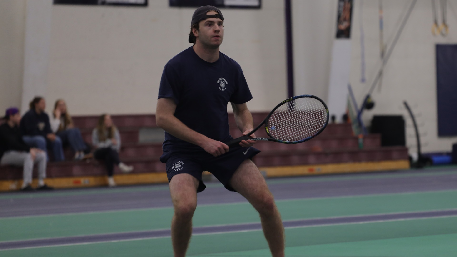  Kayde Kinaschuk vs. UNE