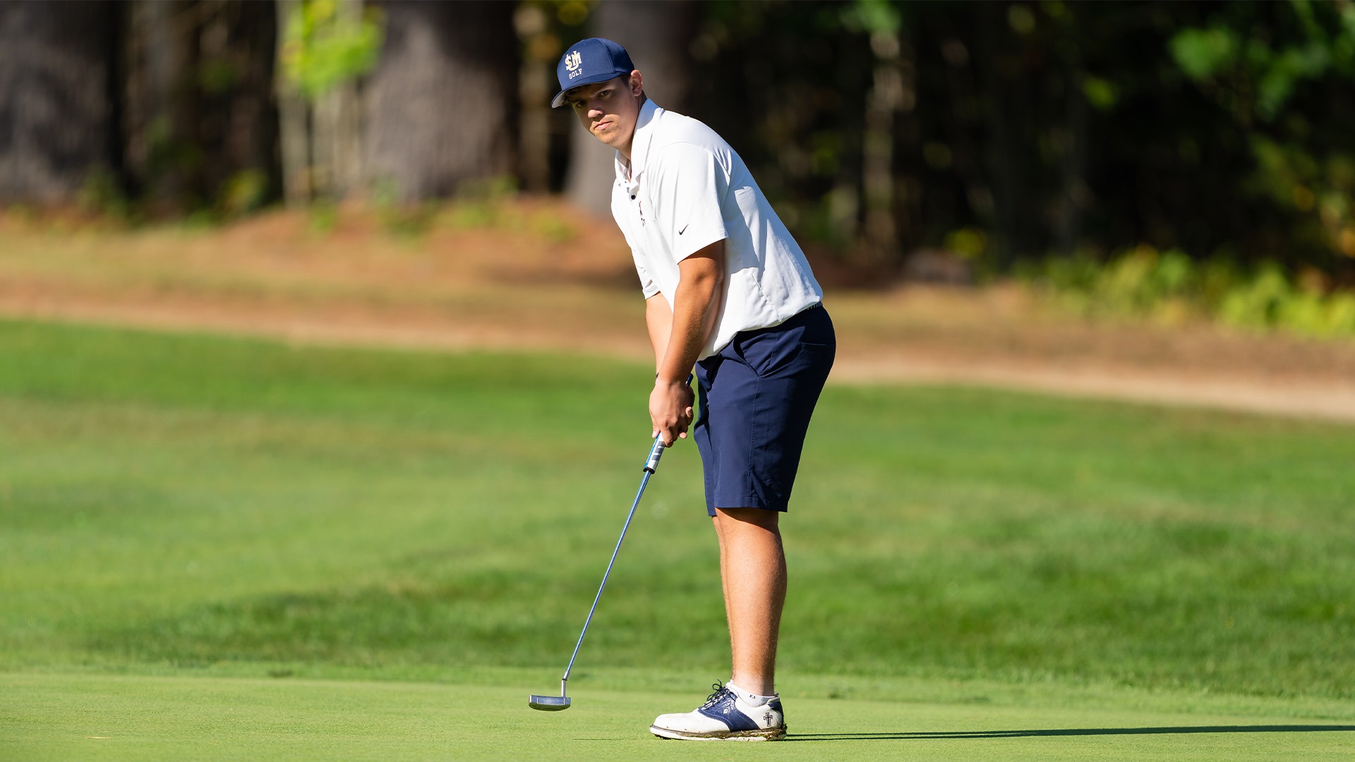 Owen Moore Putting at Brunswick Country Club