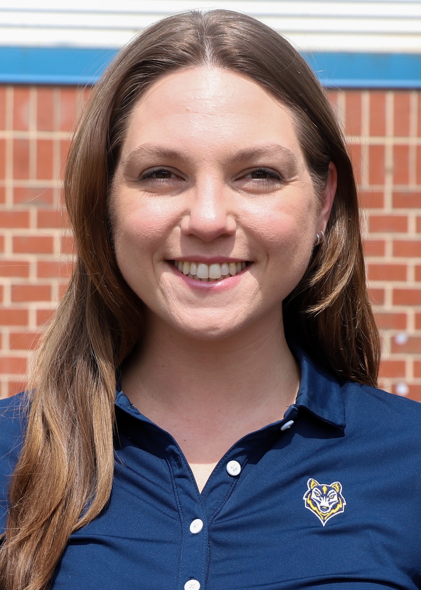Coach Erin Holmes