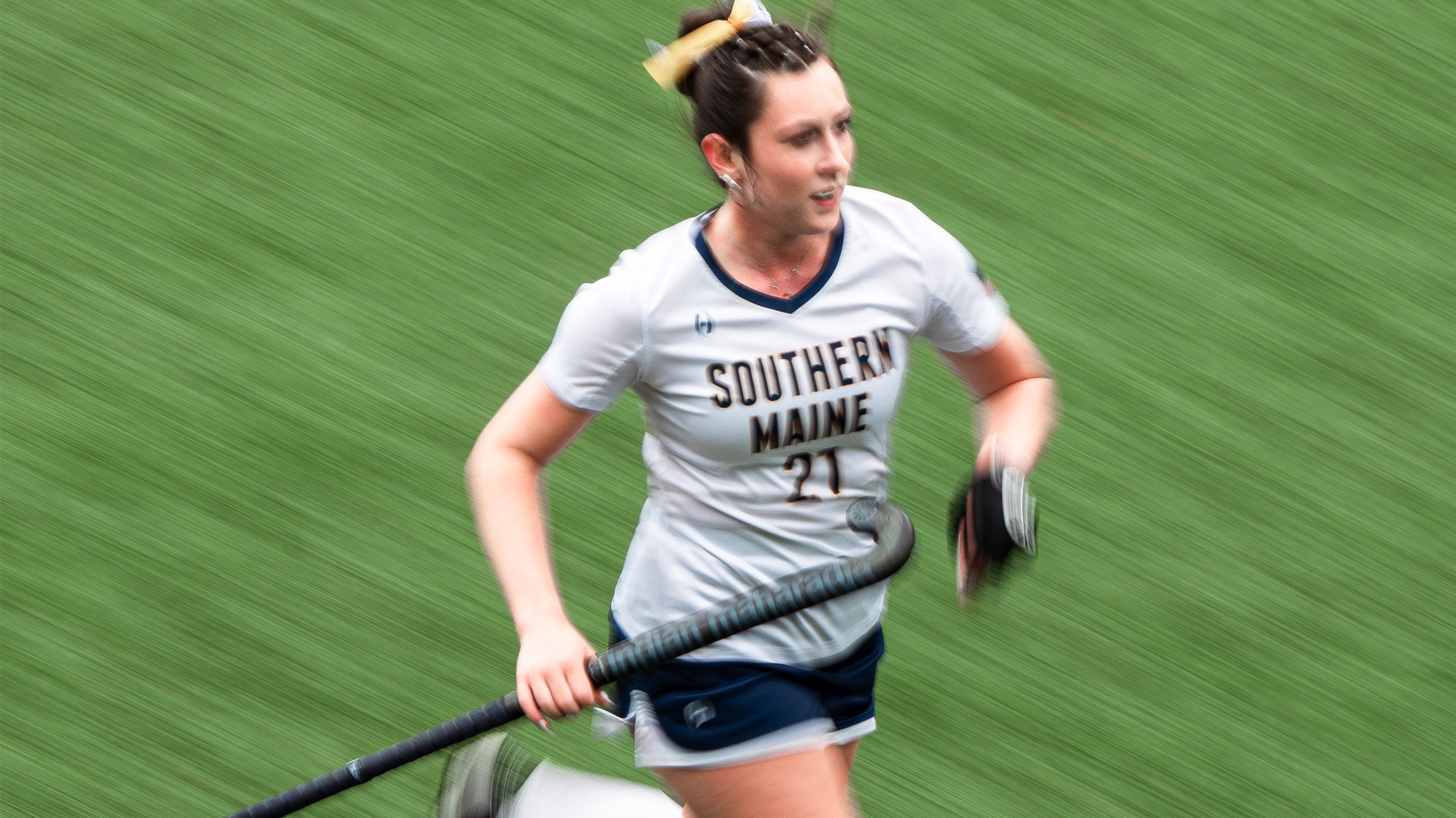 Eliza Rogers running vs Lynchburg