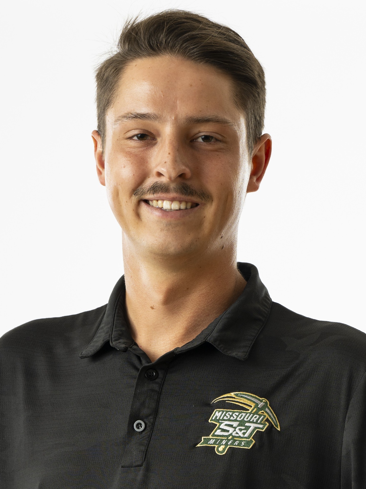 Connor Benjamin headshot