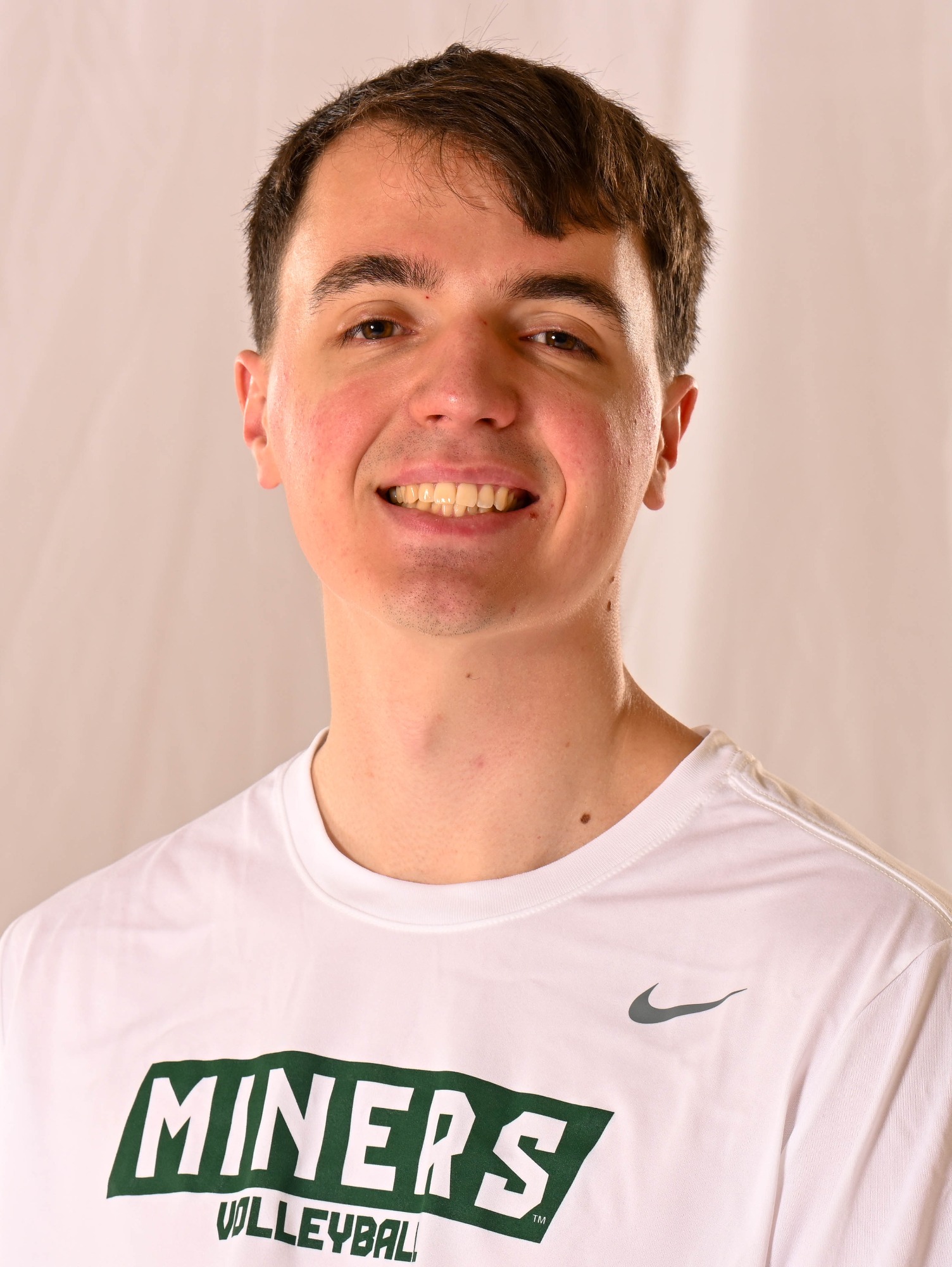 Jonathan Piggot Headshot