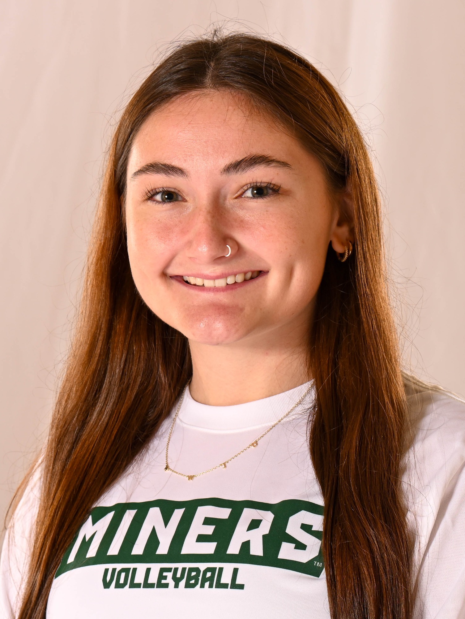 Kyra Mueller Headshot