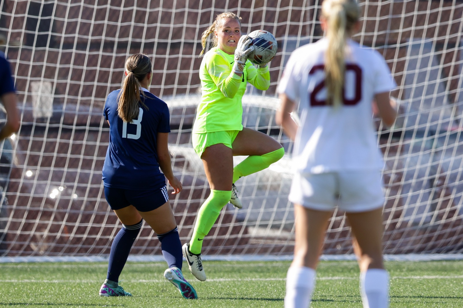 24WSOC_Schoennauer_Landry