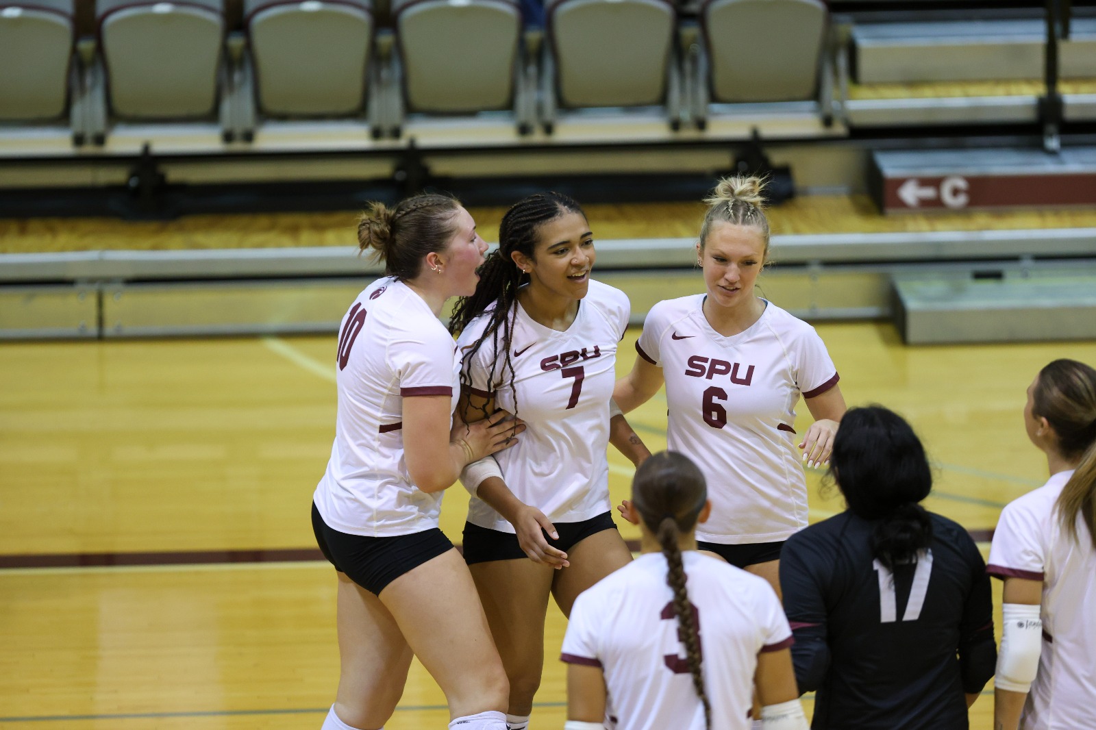 25VB_Evans_Williams_Chambers