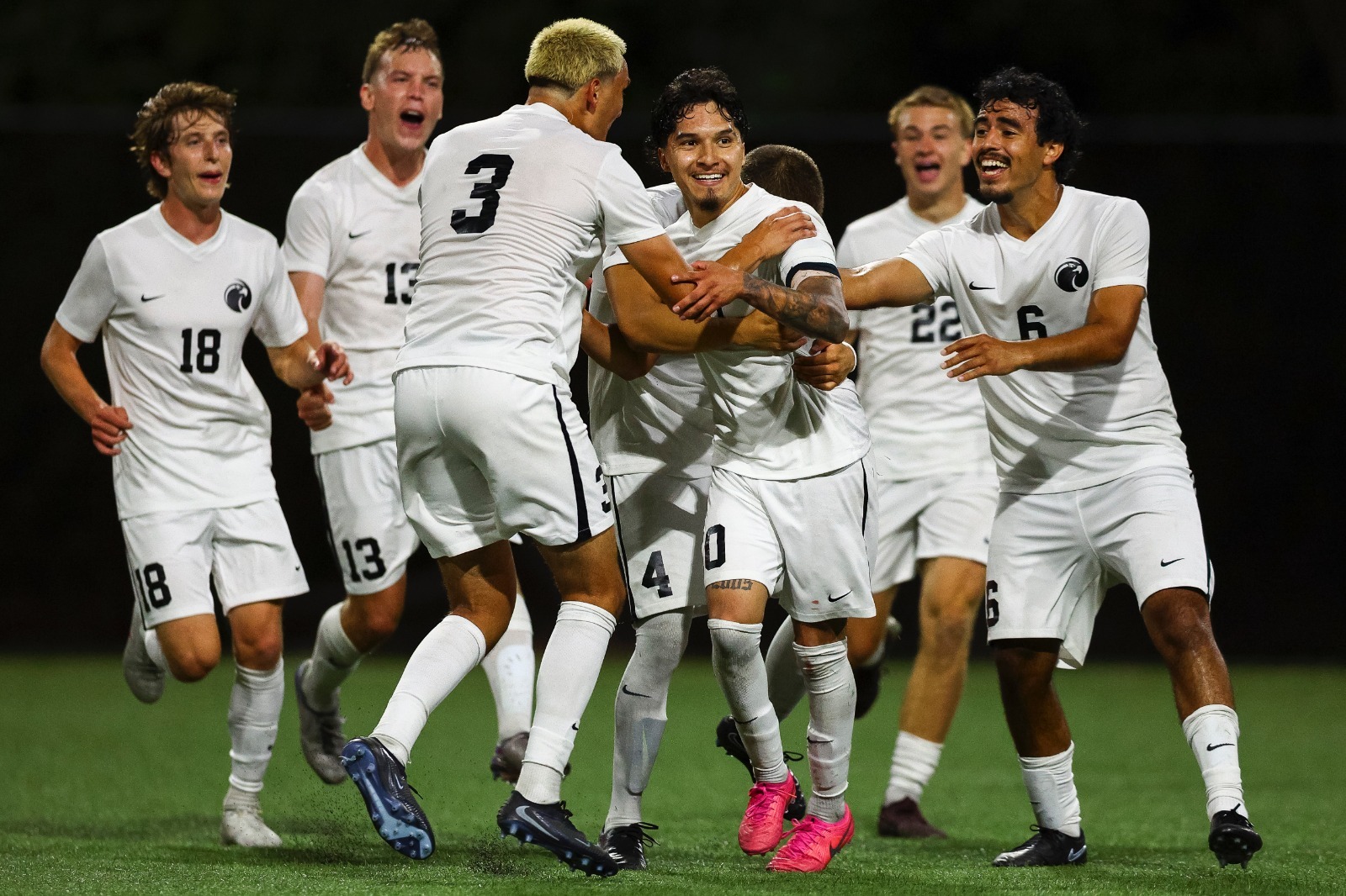 26MSOC_Team_Celly