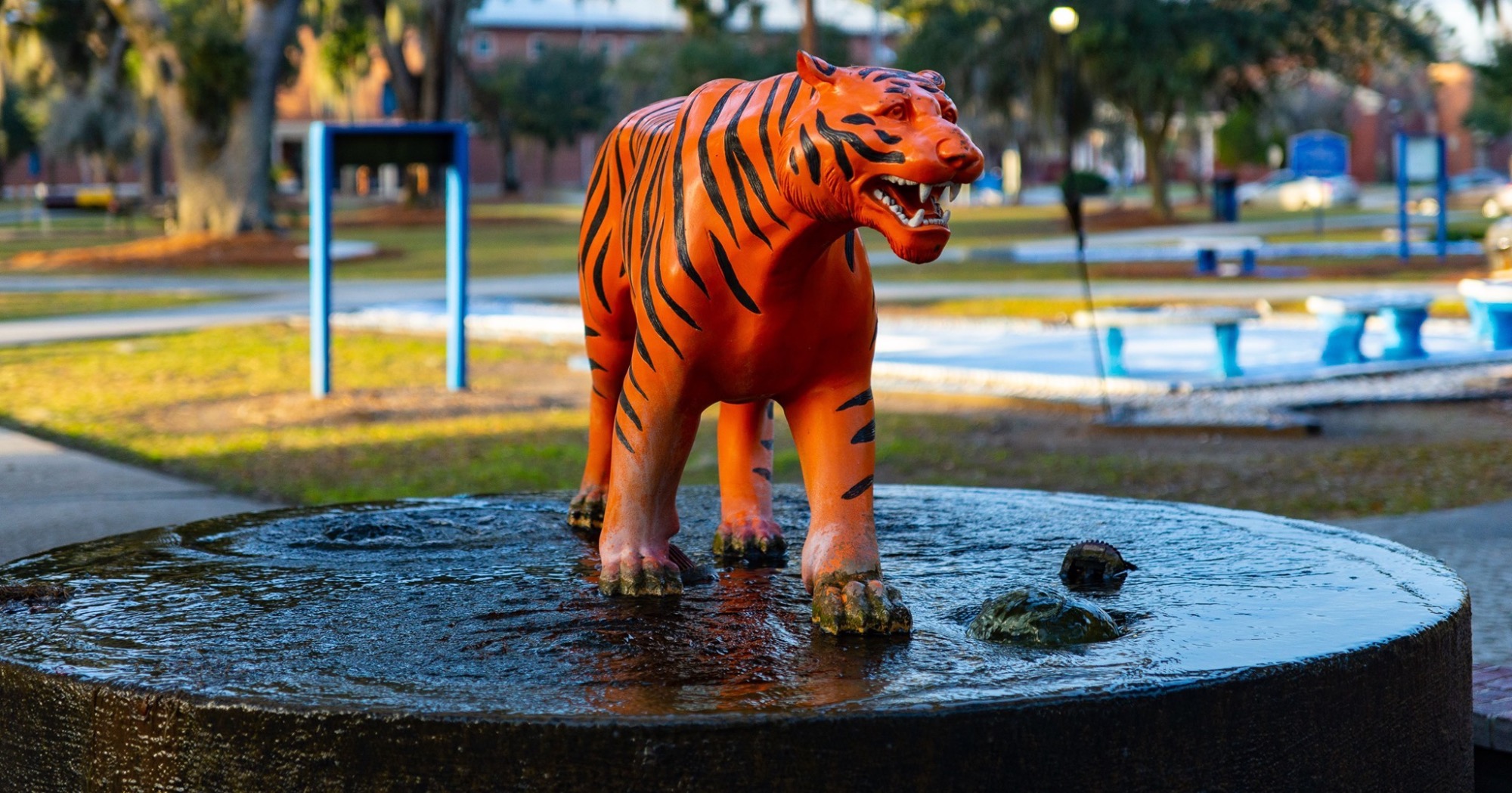 Tiger Statue