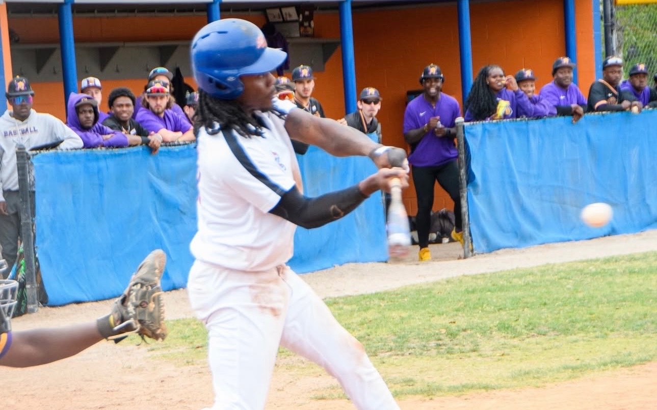 Chandler Hicks vs. Miles ‘26