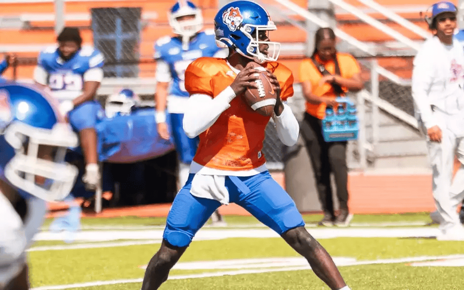QB Passing During Orange & Blue Spring Game