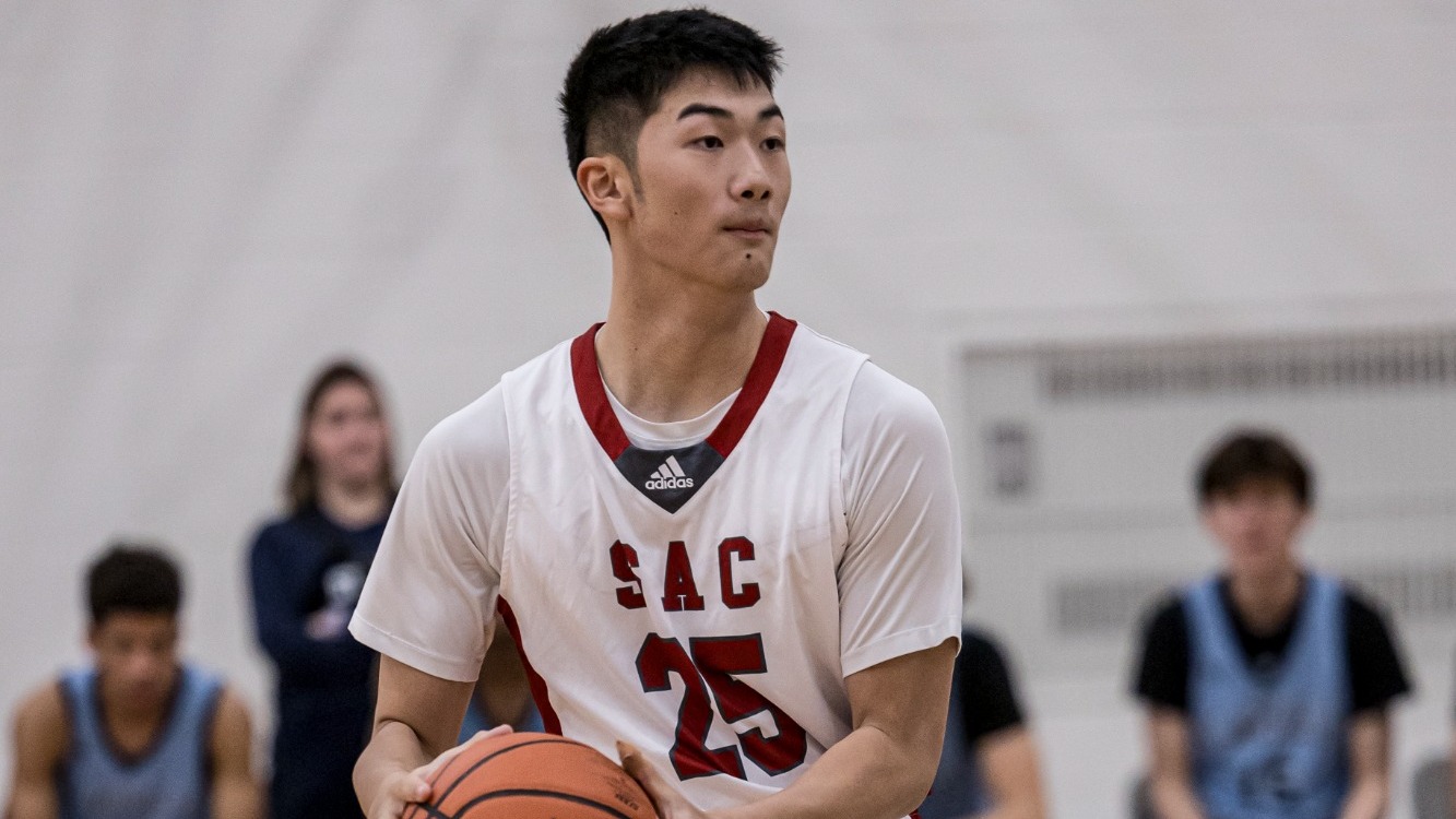 1st basketball player