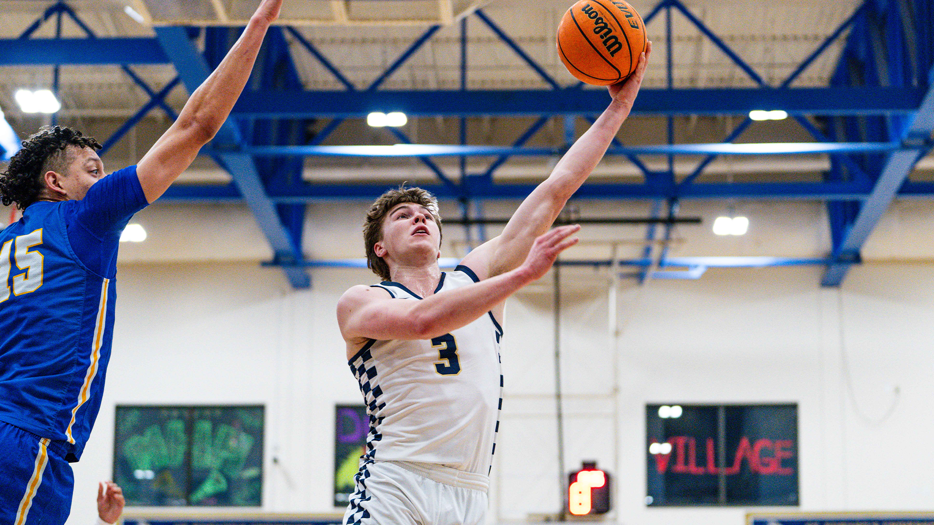 Ryder Bradley winning layup