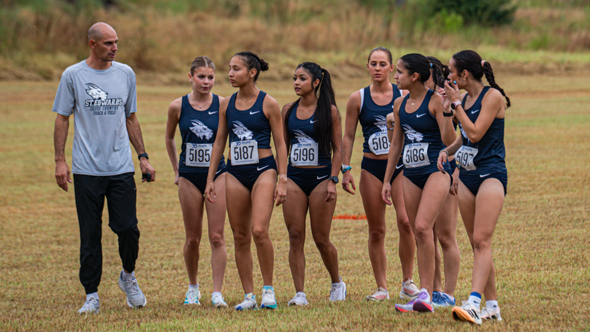 Women's Cross Country Team