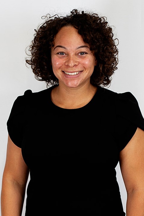 Michelle Looney headshot