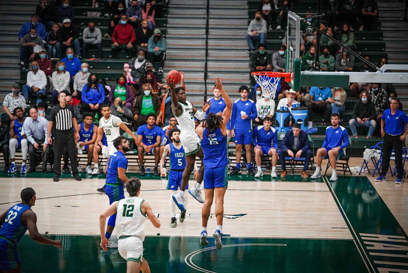 Hatters fall 9391 to FGCU in OT thriller Stetson University Athletics