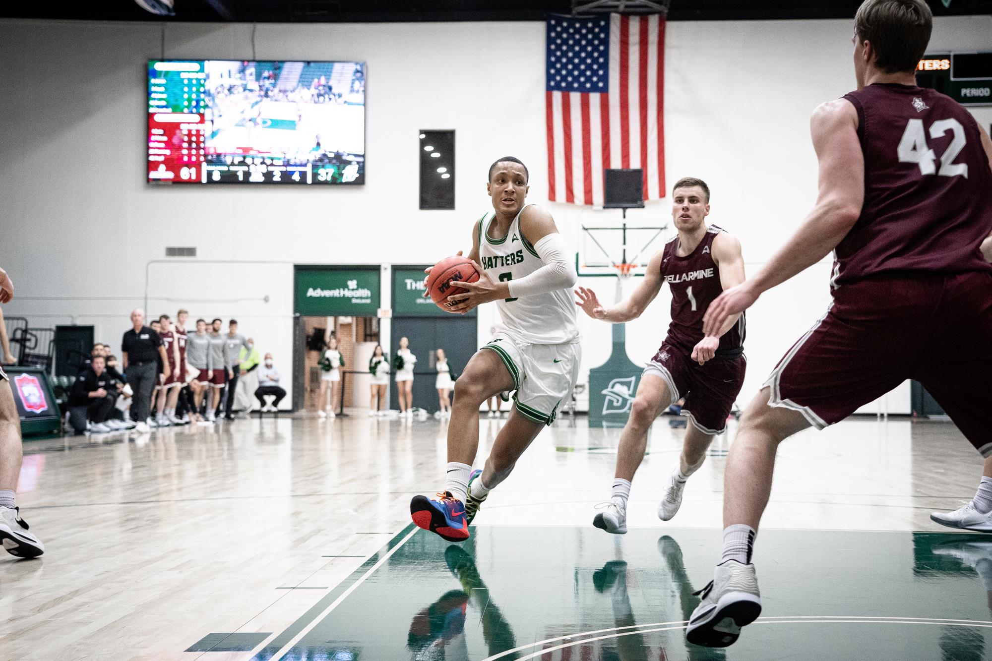 Johnston, Jones lead Hatters in 7771 victory over Bison Stetson