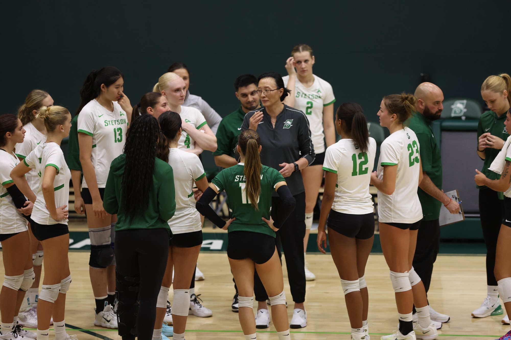 VB Team Huddle