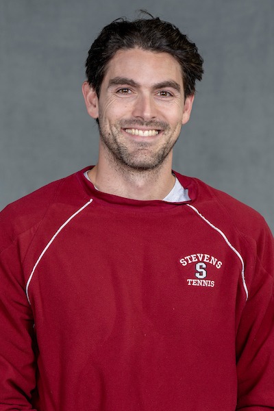 Arik Zeevy
