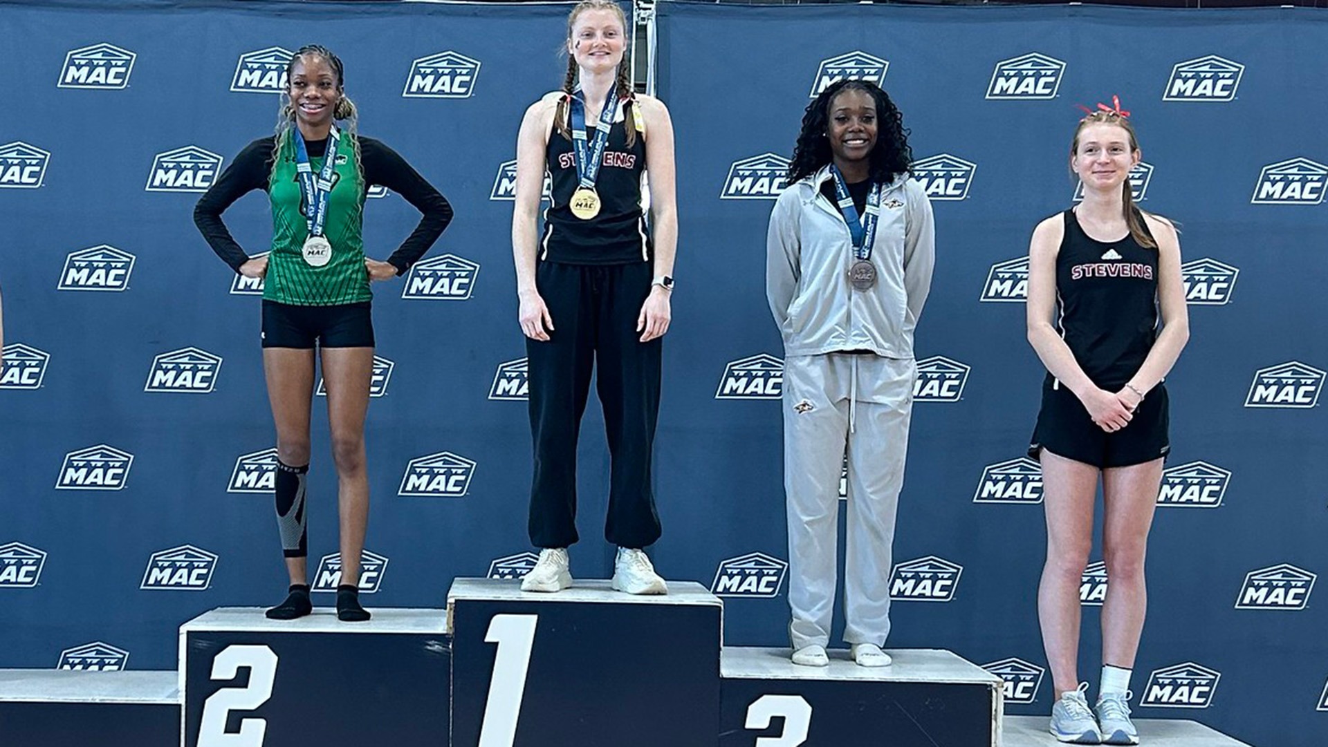 2026 WTrack Indoor HJ