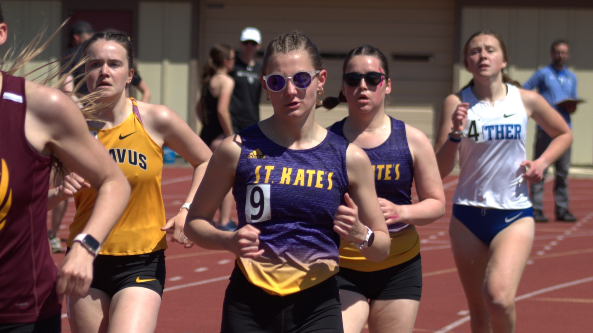 Kaitlyn Peterson and Lauren Kennedy outdoor track
