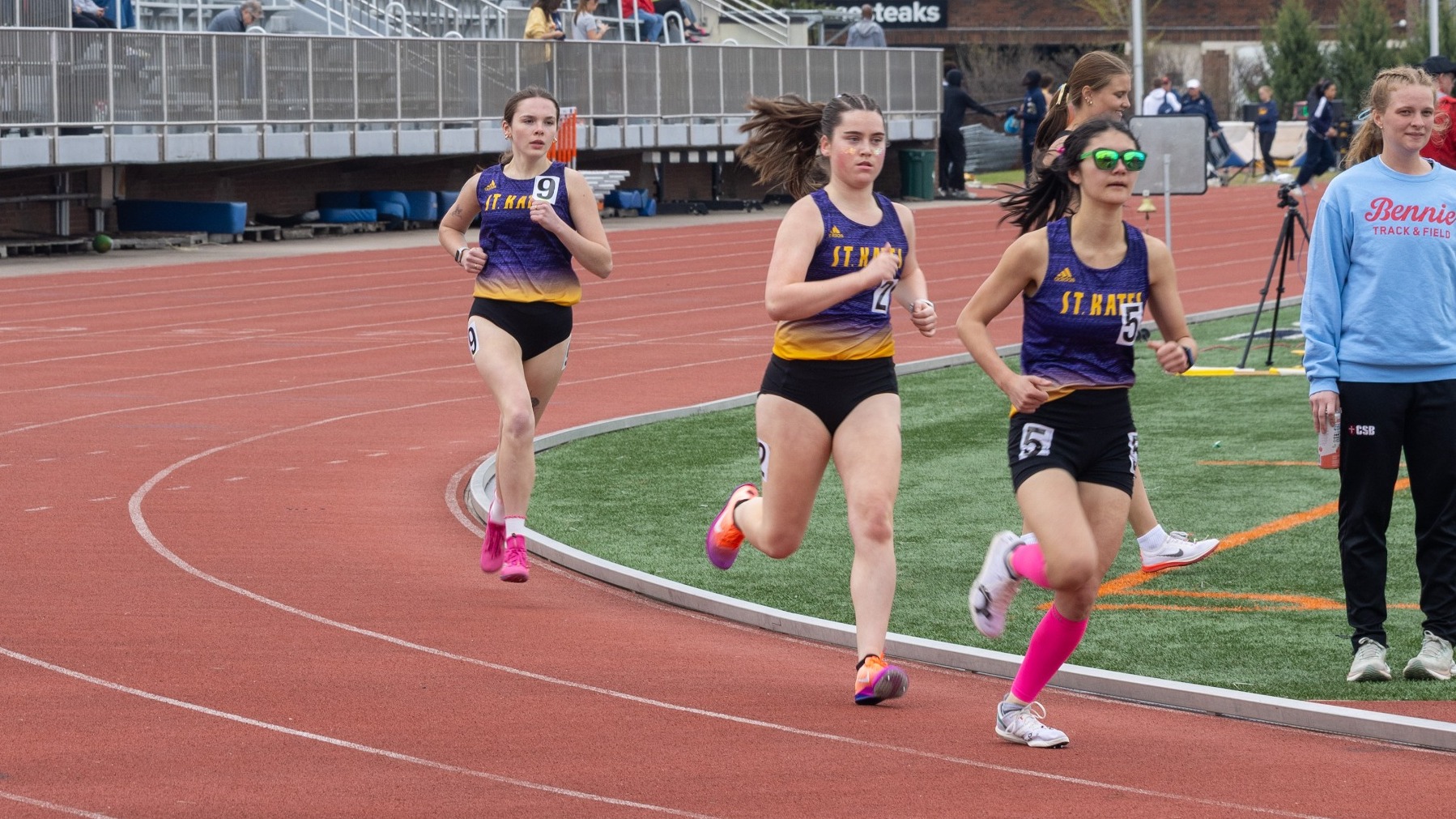 Felicity Lamb, Lauren Kennedy and Mist Sit 
