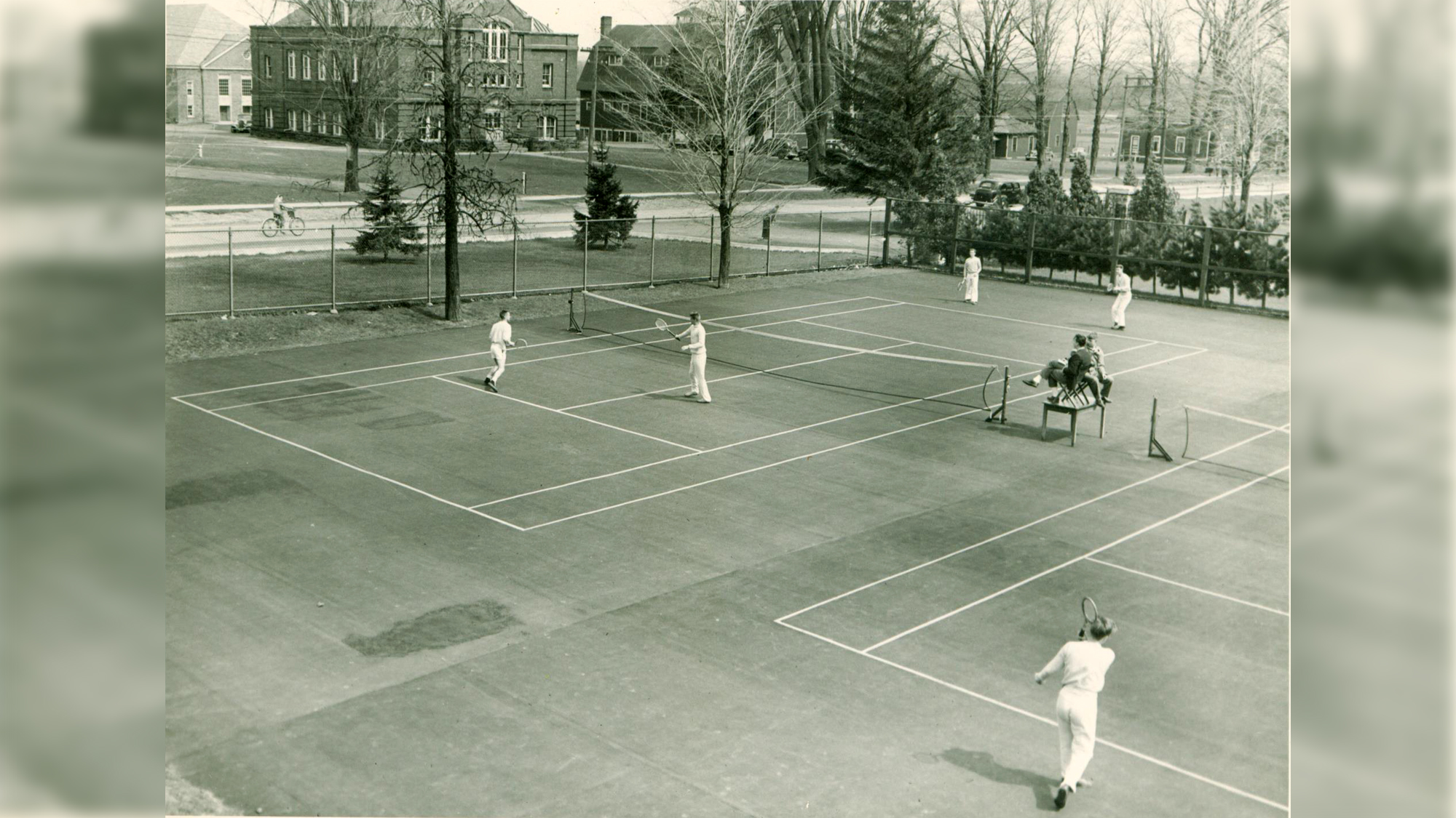 Brewer Tennis Courts