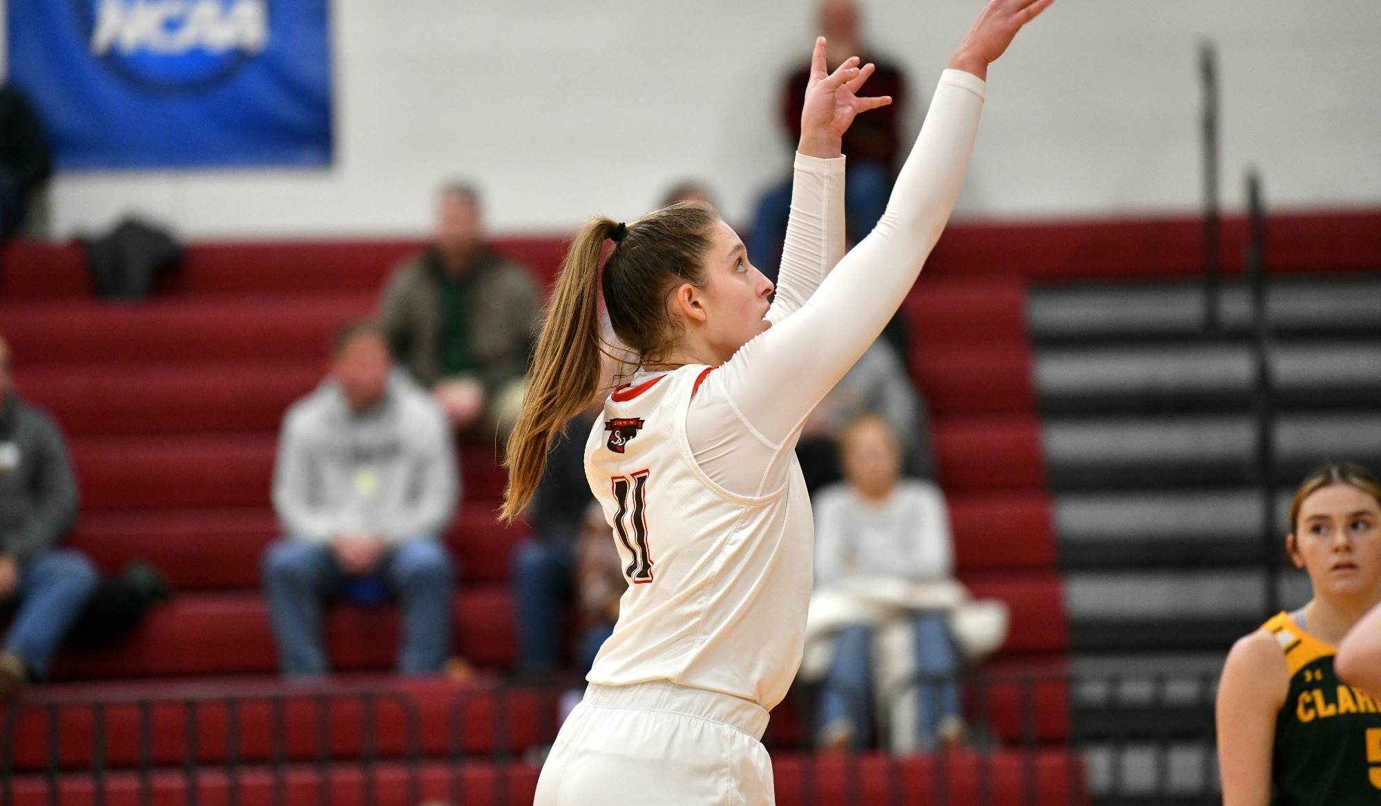 Roberts' LastSecond Layup Completes Dramatic Comeback Win for St